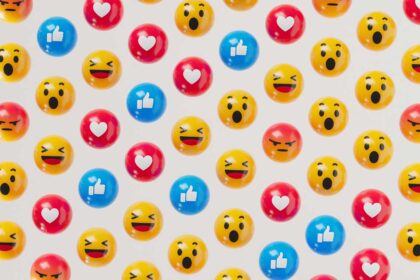 Buzzmonitor revela el emoji favorito de los hispanoparlantes