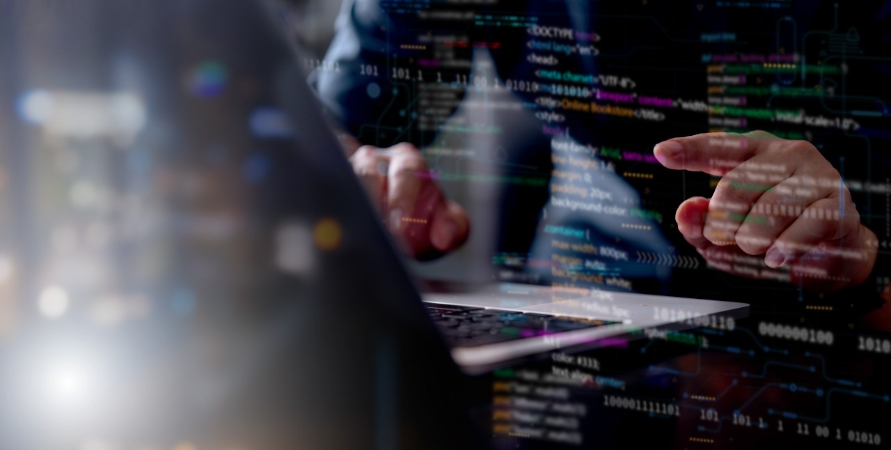 Deuda técnica eleva hasta 60% el costo de software empresarial
