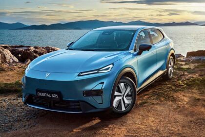 Mover un carro eléctrico en Colombia cuesta hasta un 60% menos que uno a gasolina