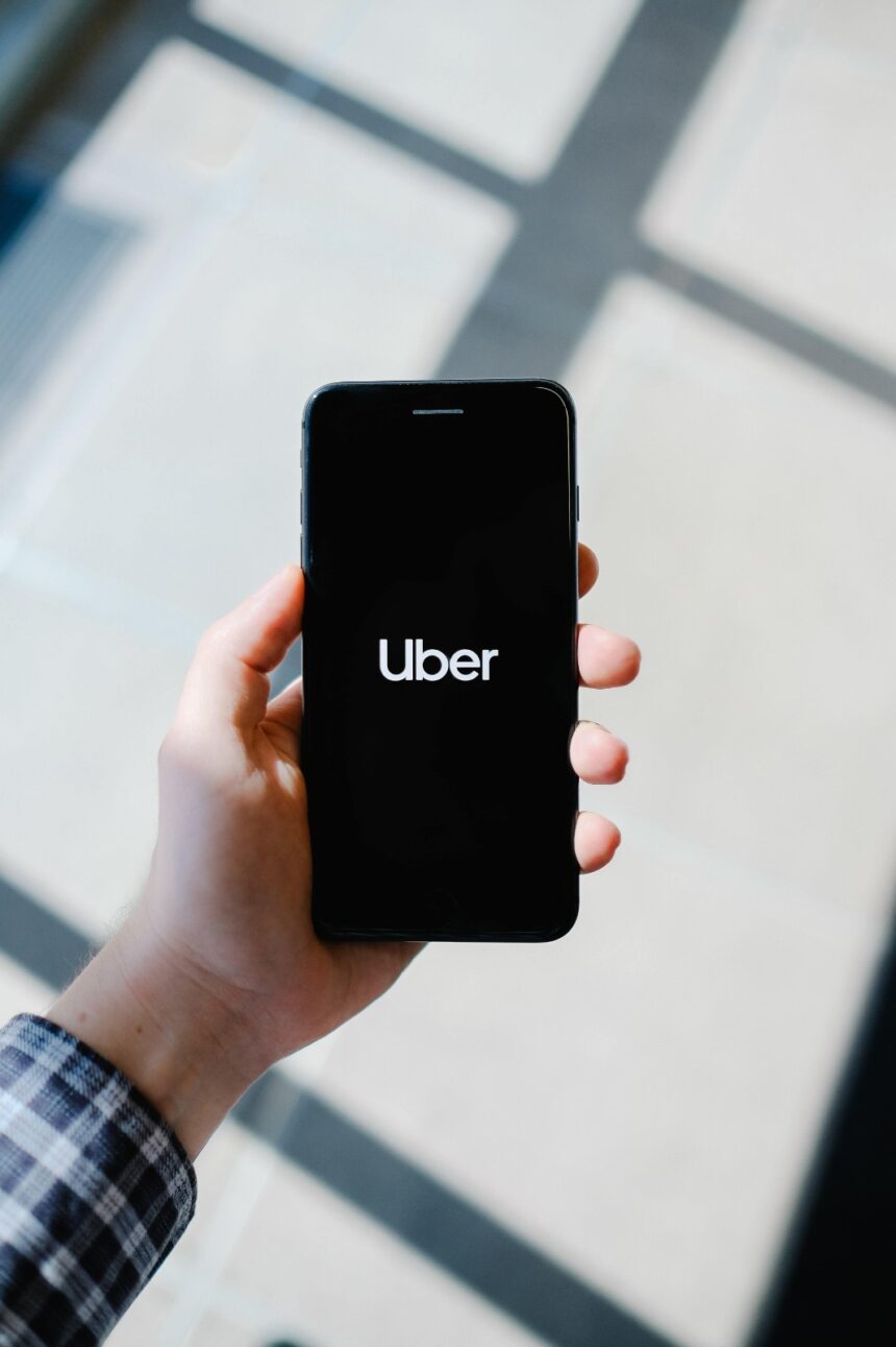 Uber anuncia que estará disponible en toda Colombia