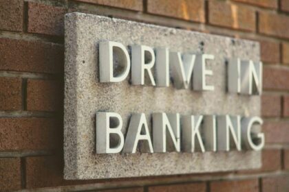 Maneras como banca y cripto pueden ayudarse para la inclusión financiera