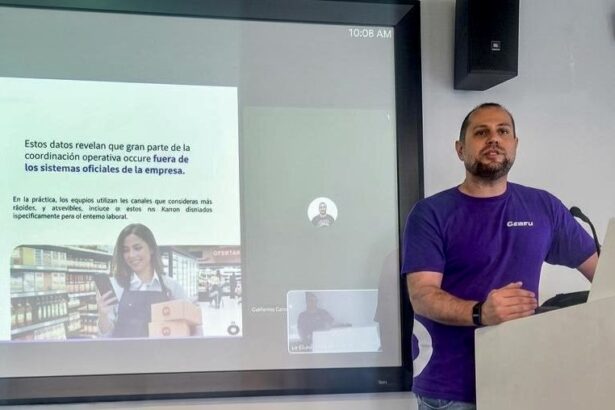 WhatsApp domina la operación laboral en México