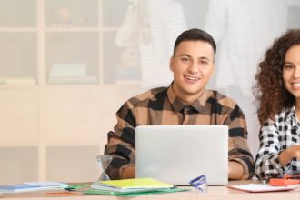 Aprende con Claro es la plataforma para aprender y entretenerse en vacaciones