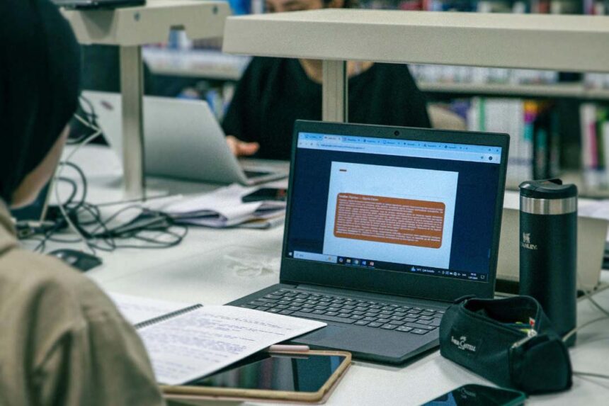 Sonda advierte sobre el riesgo invisible de la IA en las aulas