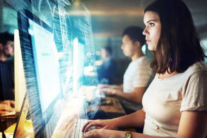 Telefónica lanza una plataforma integral que digitaliza la gestión de la policía local