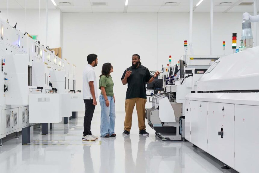 Apple abrió nuevo centro Centro de Fabricación Avanzada en Houston