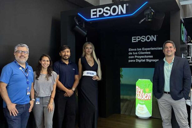 Epson presentó soluciones durante el MAZ Tech Fest 2026 de Backus