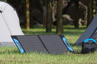Forza Power Technologies anza sus paneles solares portátiles TITAN