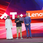 Lenovo presentó su primer portátil fabricado en Arabia Saudí