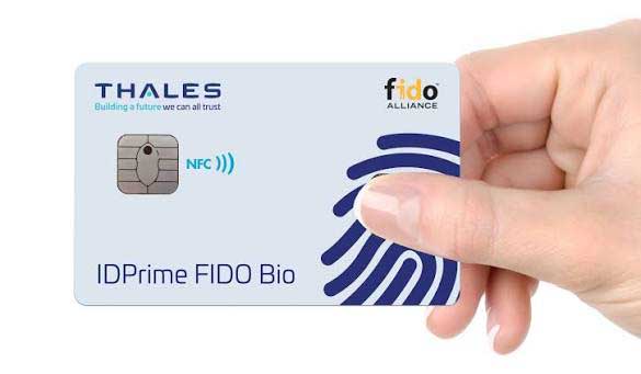 Thales impulsa junto a Bancolombia una nueva generación de tarjetas