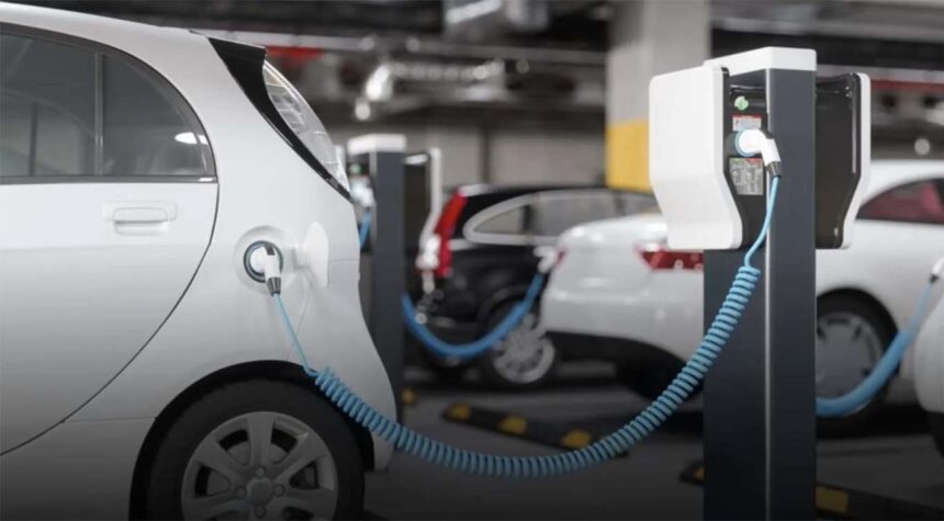 Vehículos eléctricos crecen 221,7% y alcanzan cifras récord en 2026